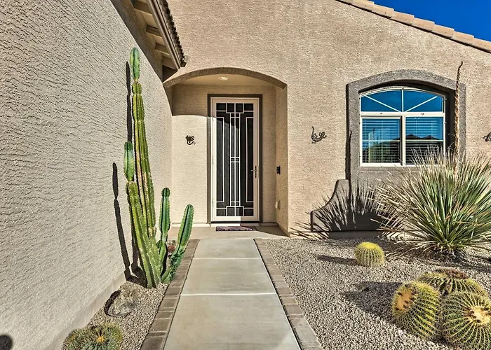 Holiday home Snowbird Escape W/ Outdoor Oasis In Gold Canyon! *